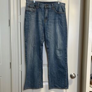 Old Navy Blue Bootcut Jeans with Classic Appeal